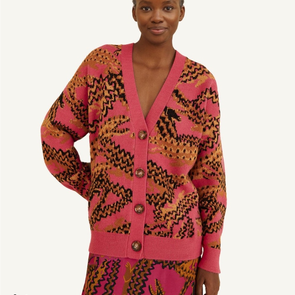 FARM Rio CROCO Vibrant Pink and Black Cardigan